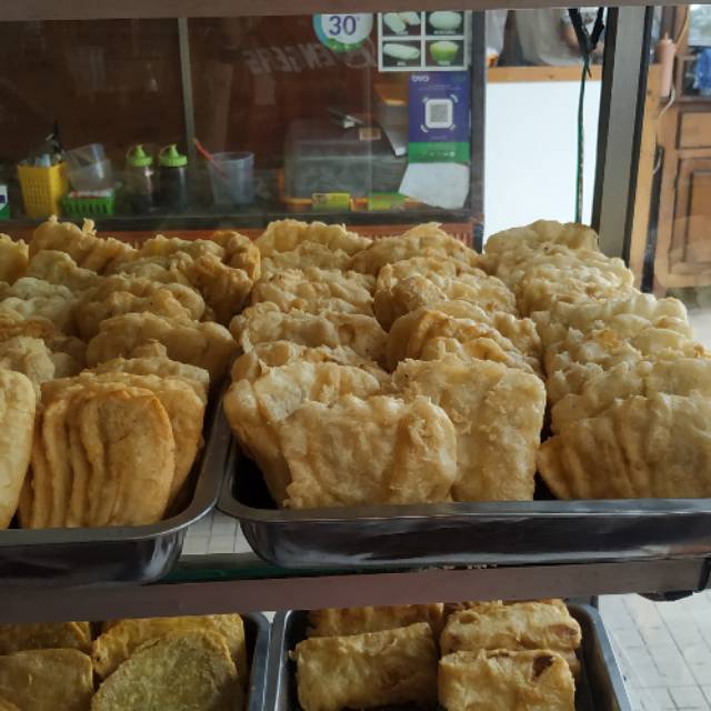 

Pisang goreng pontianak