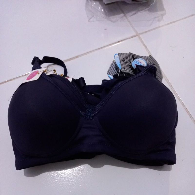 Bh/Bra scalen 2808 cup sedang/2826 cup besar /pcs tanpa kawat (R²)