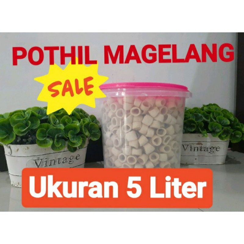 

Snack Pothil Empuk Khas Magelang 5 Liter Aneka Rasa
