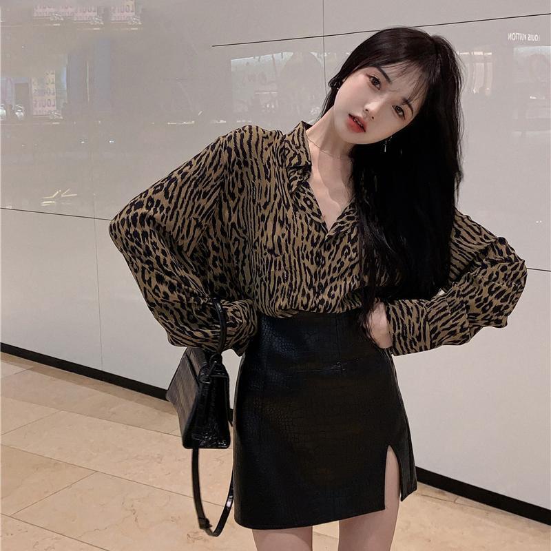 Leopard Print Kemeja Wanita Longgar Hong Kong Gaya Retro Lengan Panjang Jaket Awal Musim Gugur Gaya Malas Super Hot Goreng Street Chic Temperamen Top