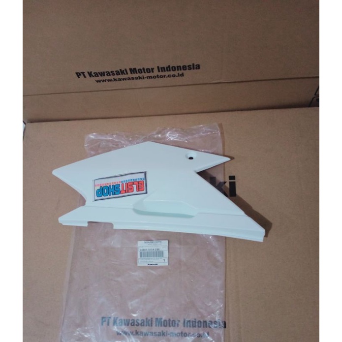 COVER BODI BELAKNG KLX140 KIRI