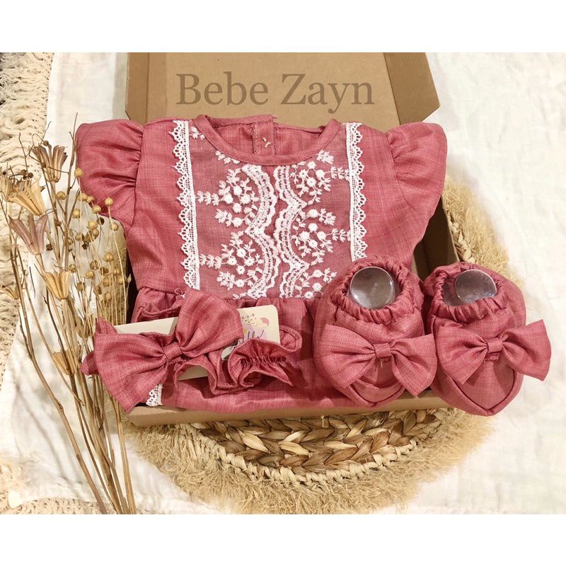 hampers baju bayi perempuan kado baju bayi perempuan paket hadiah kado bayi-1