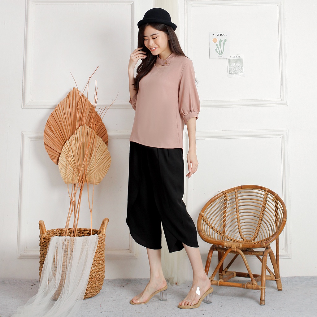 Cammomile Blouse Wanita 1808042-1