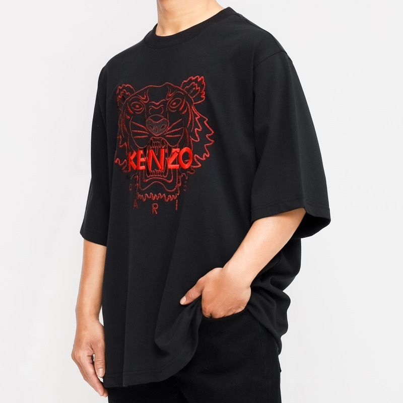 Ken. Tiger Tshirt Black Bordir Maroon