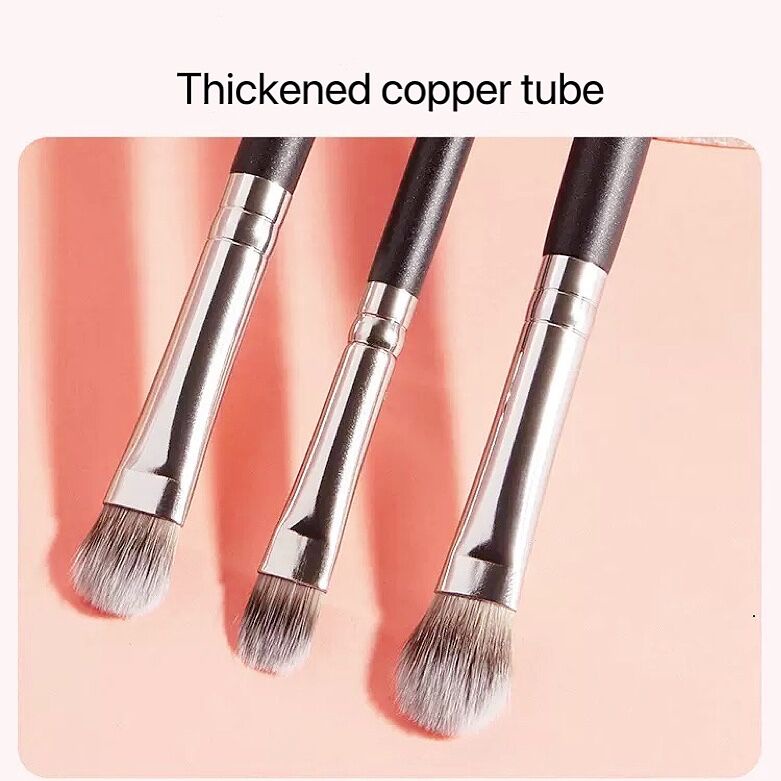 3pcs / Set Brush Makeup Flat Bulu Lembut Untuk Eyeshadow