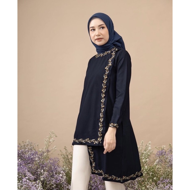 Zalina Tunik Heaven Lights Ukuran XL Deep Navy