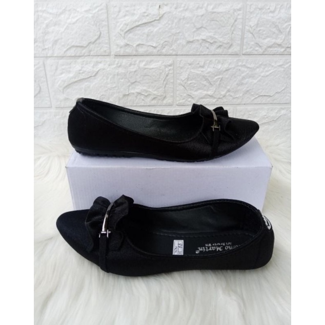 Flatshoes Wanita Terbaru Model Rempel Variasi Besi Sepatu Balet Premium Unik Lucu Elegan Viral Flash Sale