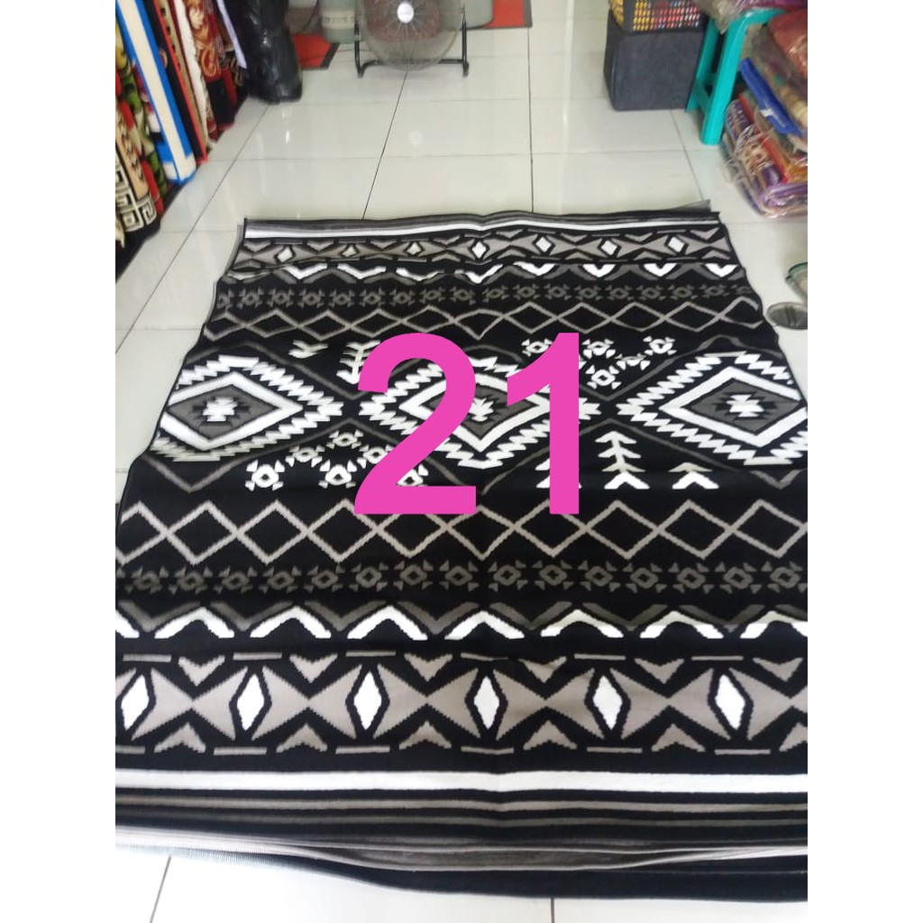 KARPET MOMENTO uk. 160 x 210