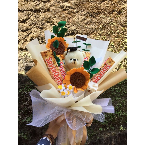 buket wisuda / buket bunga wisuda / buket coklat / buket bunga murah