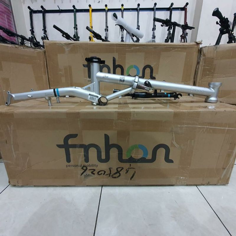 Frame FNHON Gust silver Fork V brake vbrake rem rim Chromolly sepeda lipat seli