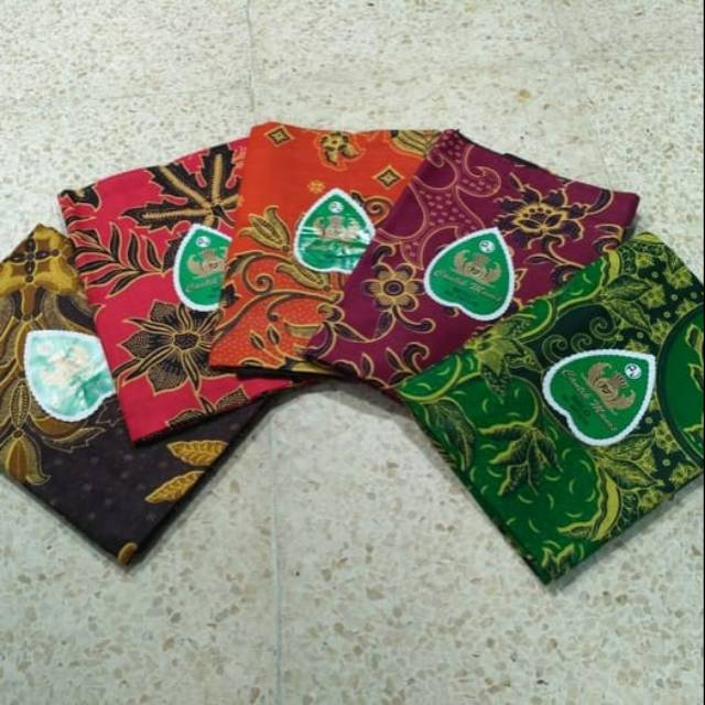 taplak meja batik solo