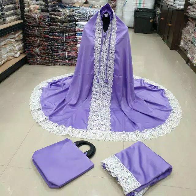 Mukena Pradaa  Princess 
Ala RENDA  Syahrini