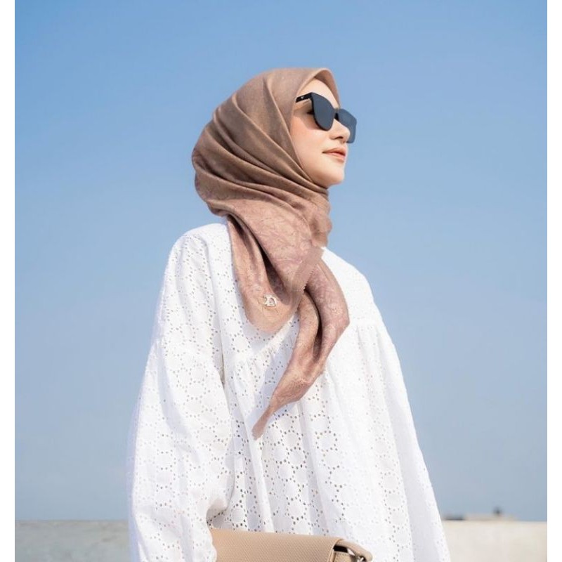 Heidi shiroi Top seri 1 Haideeorlin