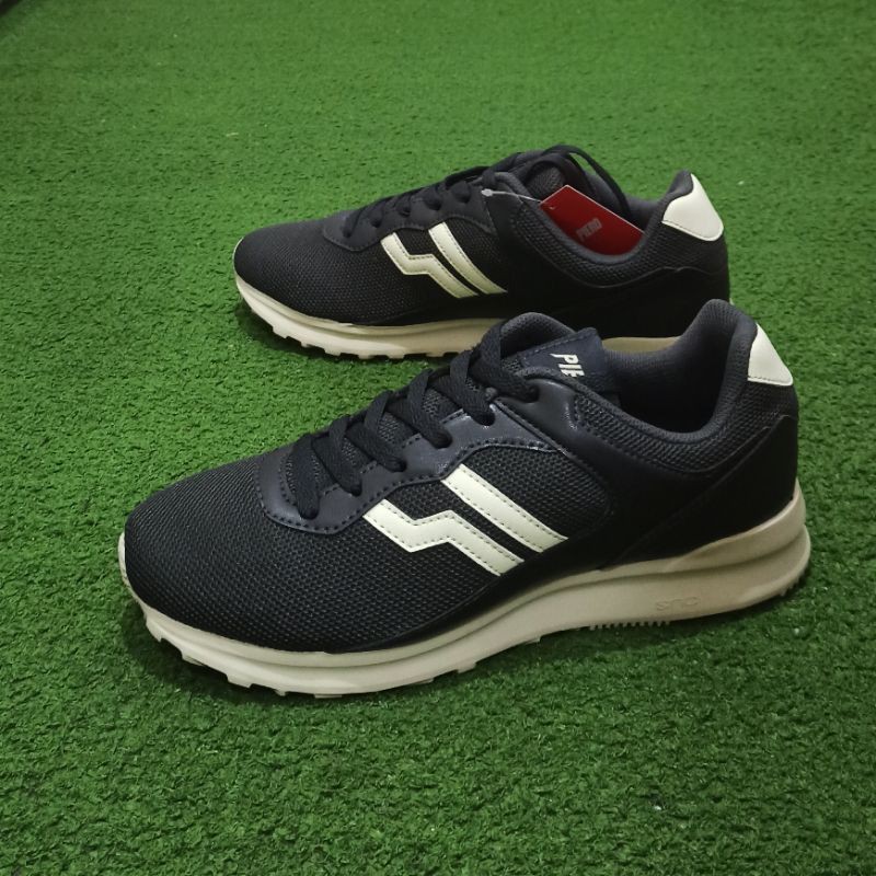 Sepatu Pria Olahraga Running Piero Tracker B 100% Original