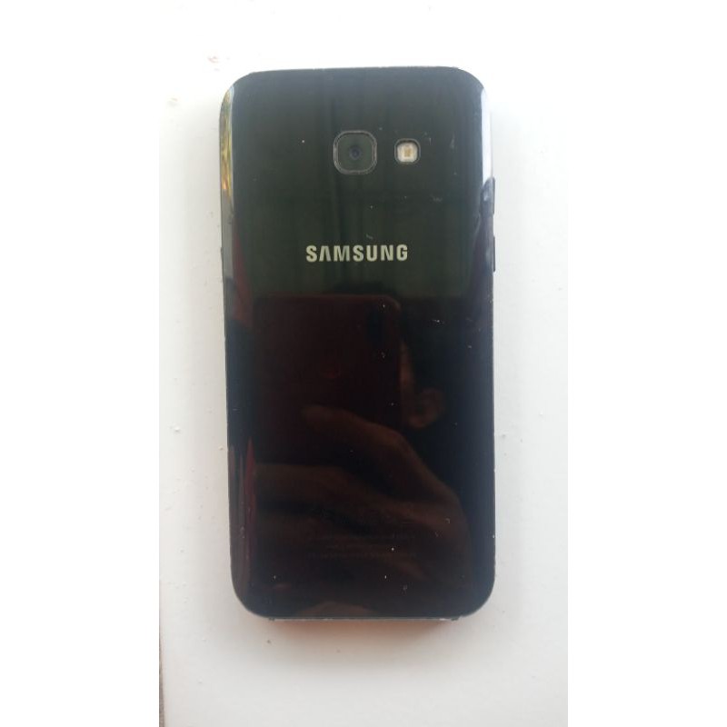 HP bekas second Samsung A5 2017 Ram 3/32