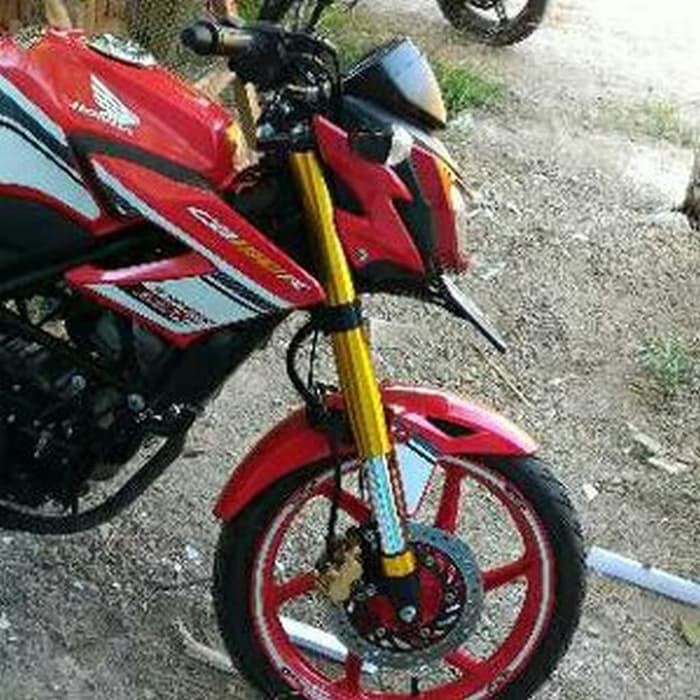Cover Shock Usd Cb150r Lama aksesoris motor