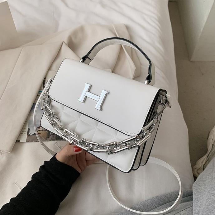 Amourre Sling Bag Fashion Import Tas Selempang Wanita Korea