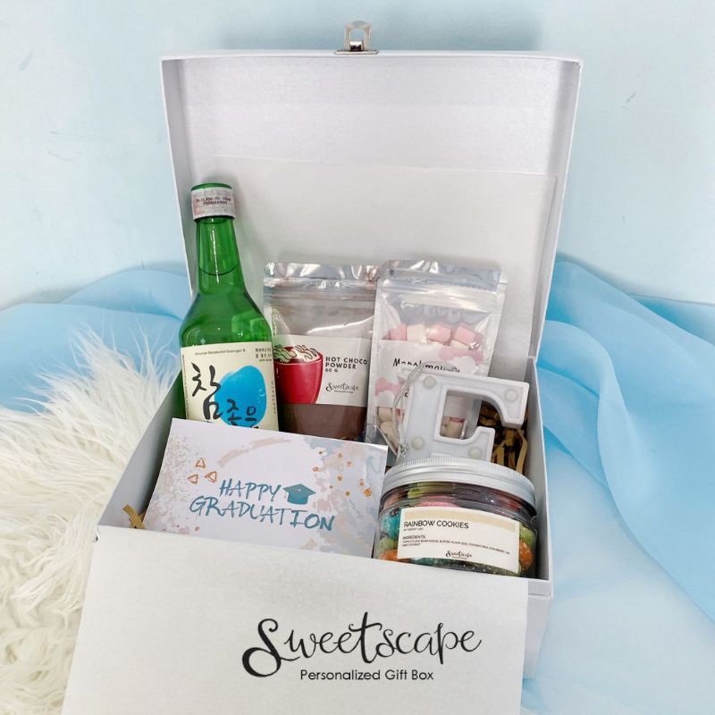 

Gift Box Package 298-Paket Hampers 298 - Congratulations Hampers