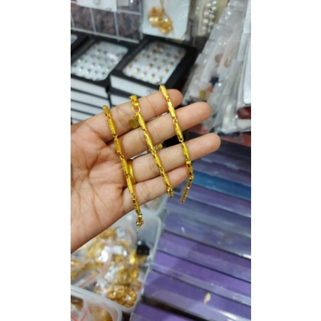 Gelang replika emas 24k, persis seperti asli,cocok kado,pesta,sehari hari, pernikahan tunangan