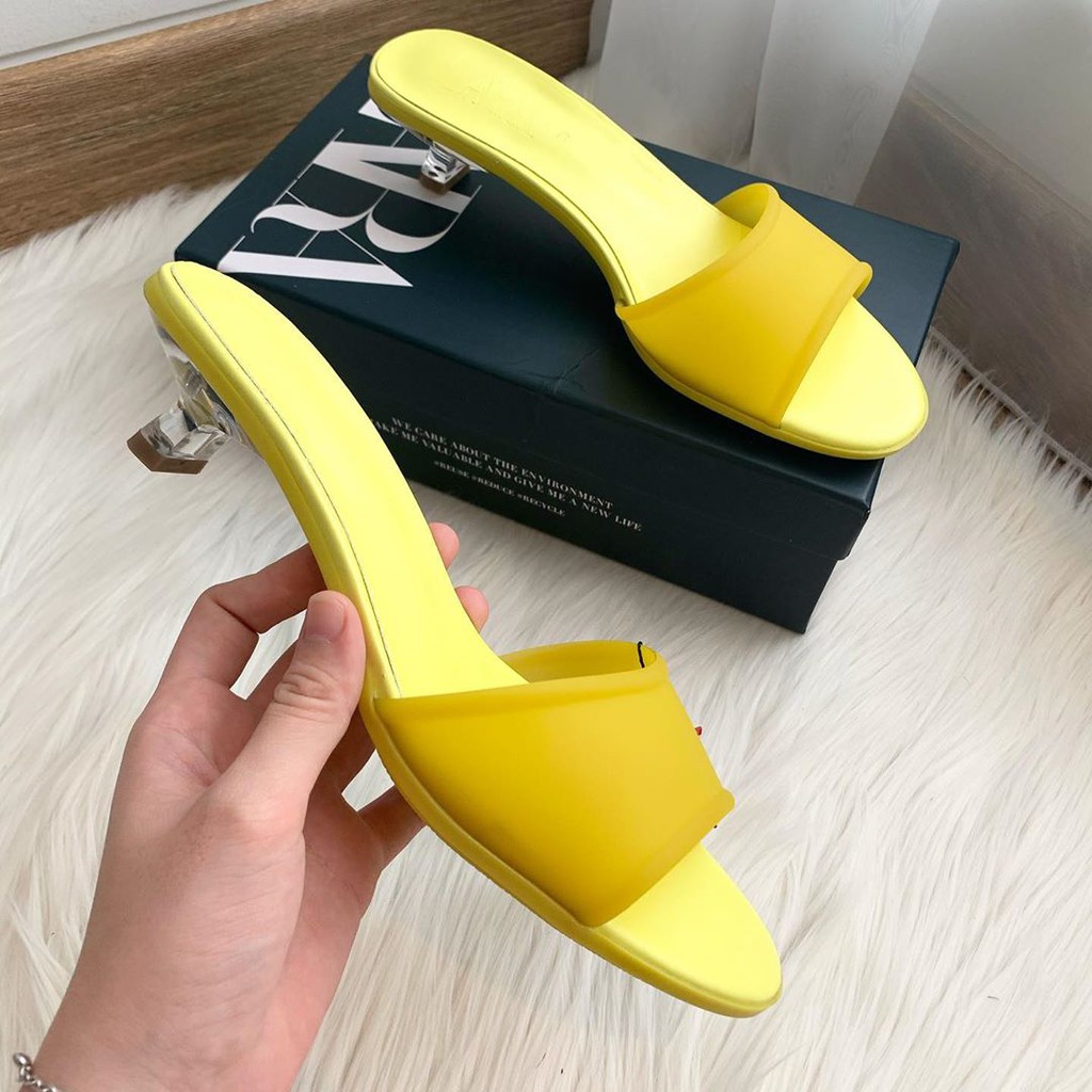 tu yellow sandals