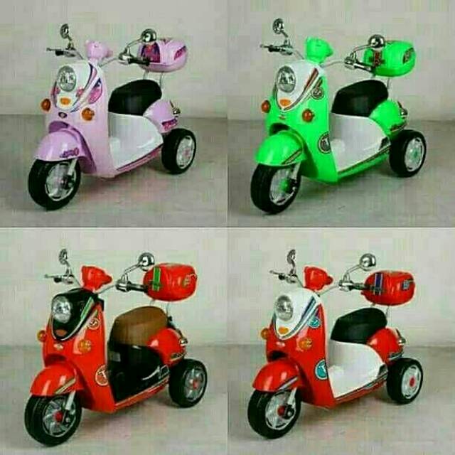 Motor Aki Scoopy
