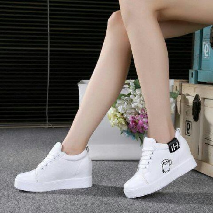 {STOK TERBATAS} SNEAKER WEDGES MD19 PUTIH