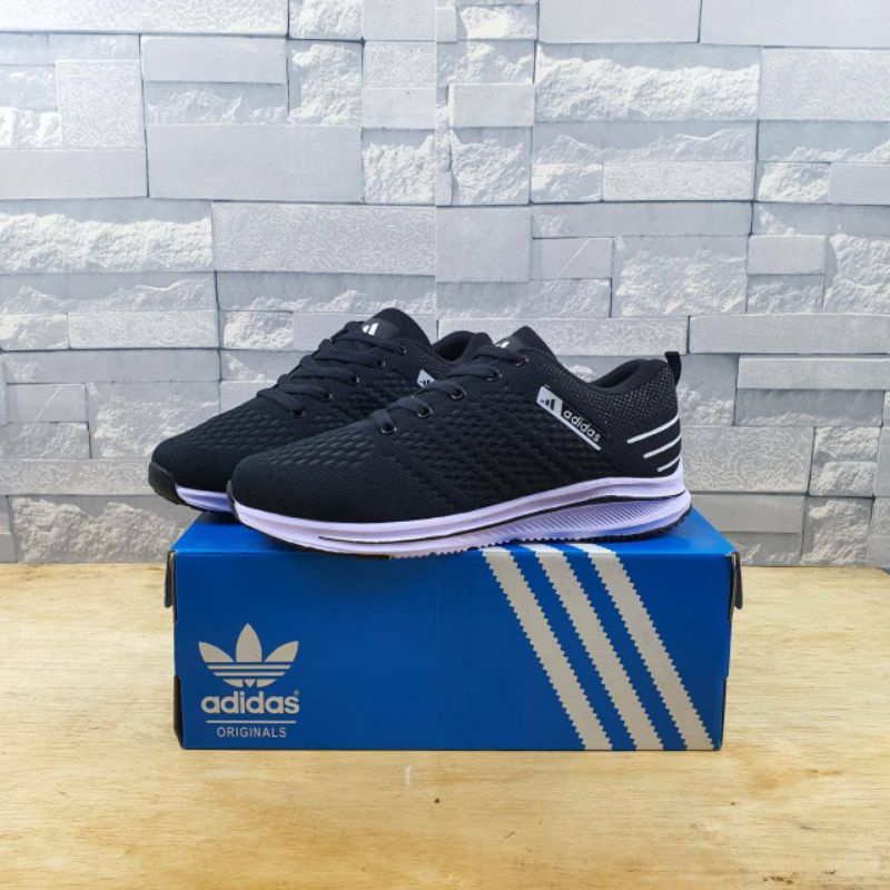 Sepatu Adidas Zoom Grade Ori Cewek, Size 36-40. Running Zumba Senam joging
