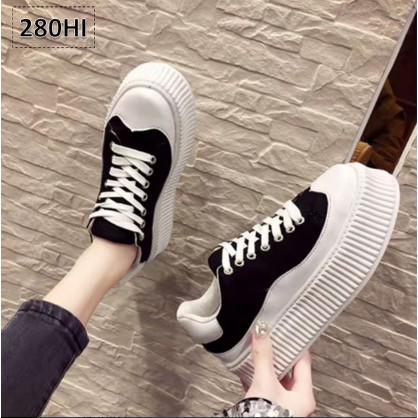 Sepatu Wanita  Senakers Dazen