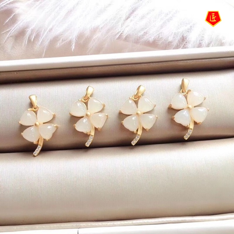 [Ready Stock]White Jade Four-Leaf Clover Pendant Fashion Necklace Birthday Gift