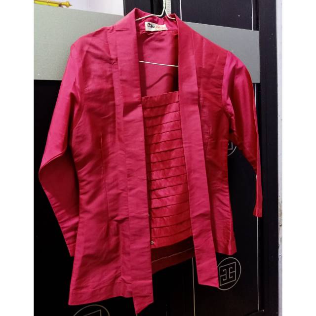 Baju kondangan set rok lilit