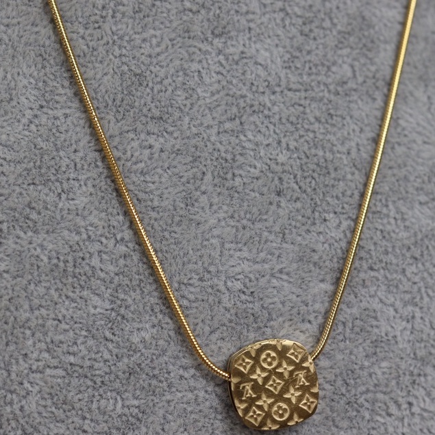 Grosir Perhiasan Kalung fashion wanita Titanium KL003