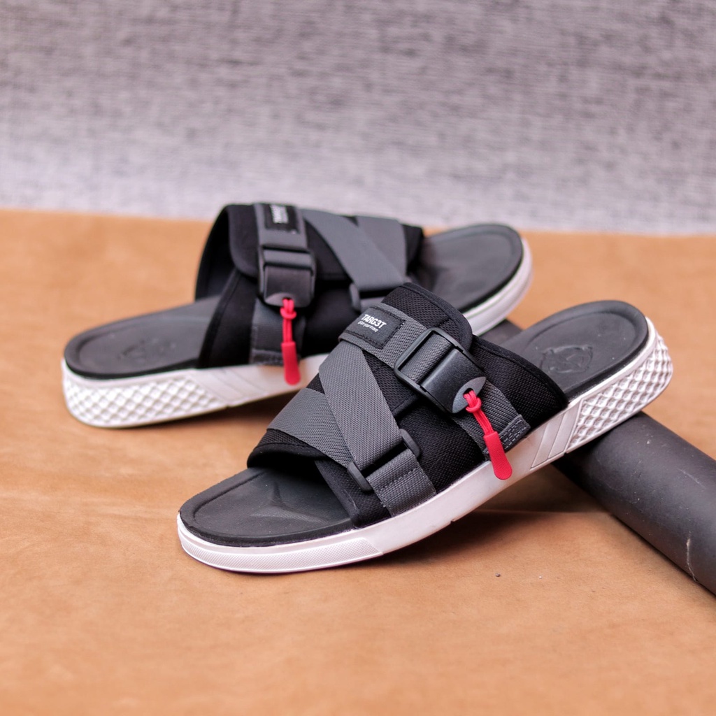 MOLK Sandal Kasual Slop Pria Sendal Slide Pria Hitam Original Distro Simple Trendy Kekinian