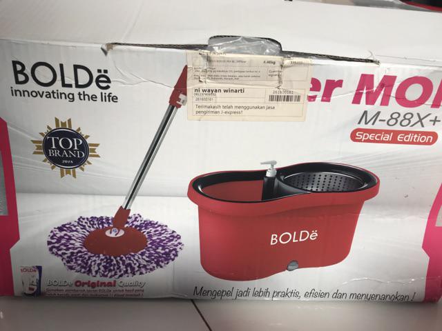Super Mop Alat Pengepelan Putar Praktis Merk Bolde