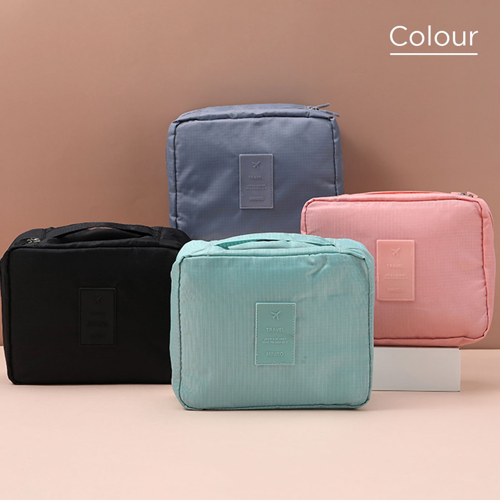 MINISO Tas Penyimpanan Travel Bag Multifungsi Baju Praktis Organizer Pouch Makeup Organizer