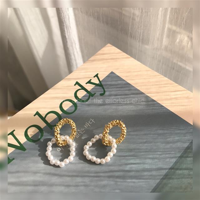 Metal rasa mutiara anting-anting silver Korea temperamen liar chic dingin gaya anting-anting antin