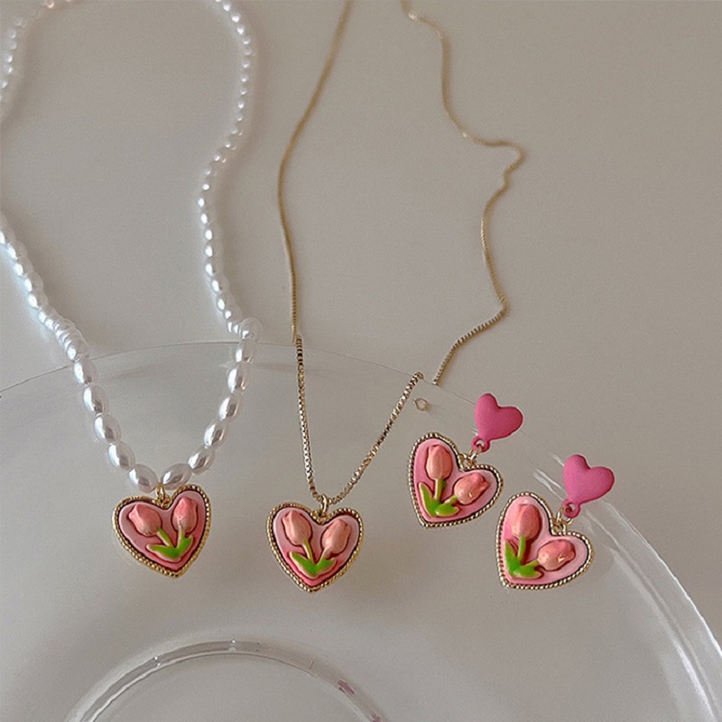 Kalung Rantai Dengan Liontin Bunga Tulip Warna Pink Untuk Wanita