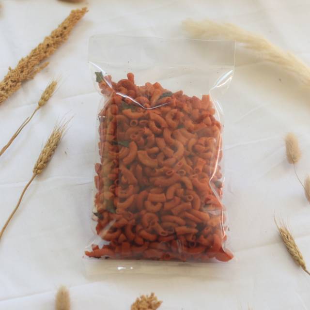

snack kiloan - makaroni pedas daun jeruk