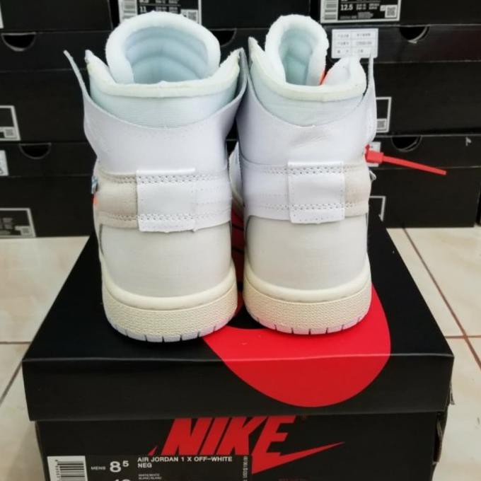 Sepatu Basket Air Jordan 1 White Off Triple White / Sepatu Air Jordan Malikaikha
