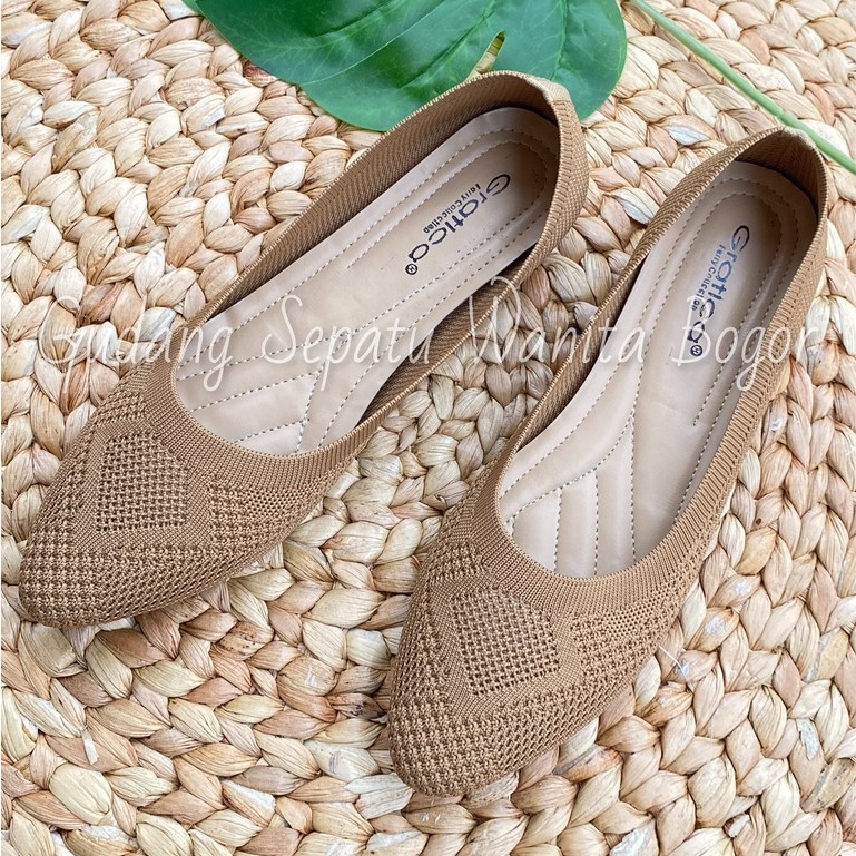 Gratica Sepatu Wanita Flat Shoes Rajut Lancip MARION AW 92