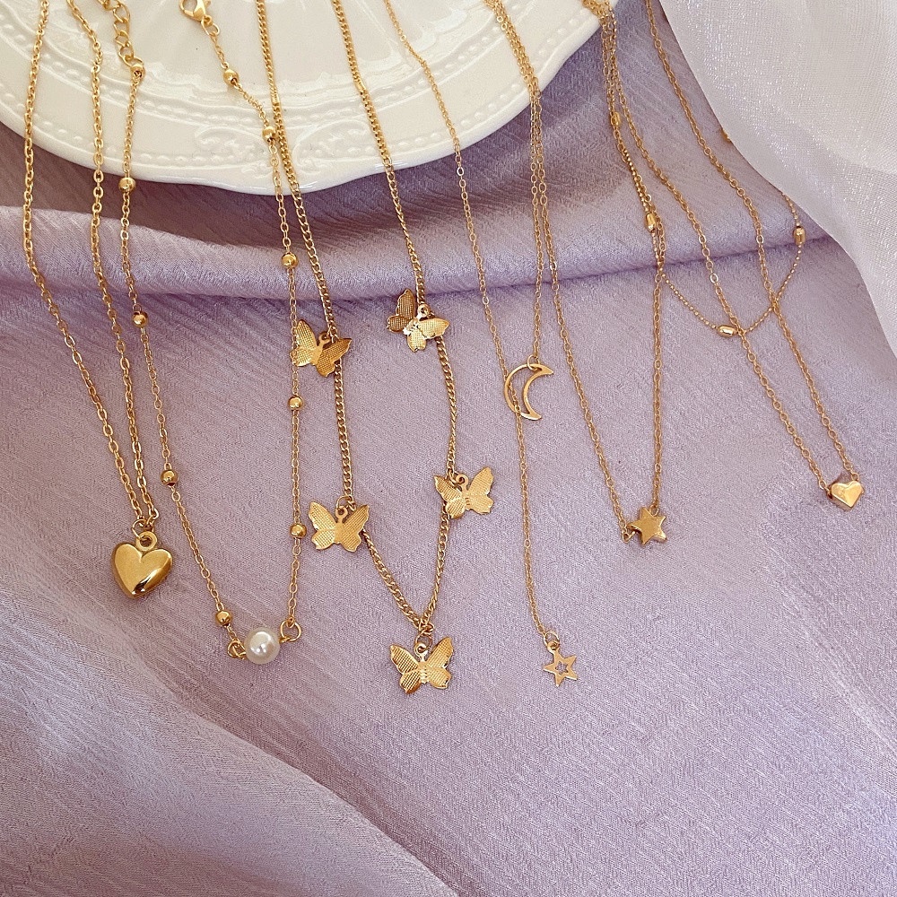 6 Pcs Kalung Rantai Klavikula Banyak Lapis Dengan Liontin butterfly Bulan Bintang Hati Gaya retro Vintage Untuk Wanita