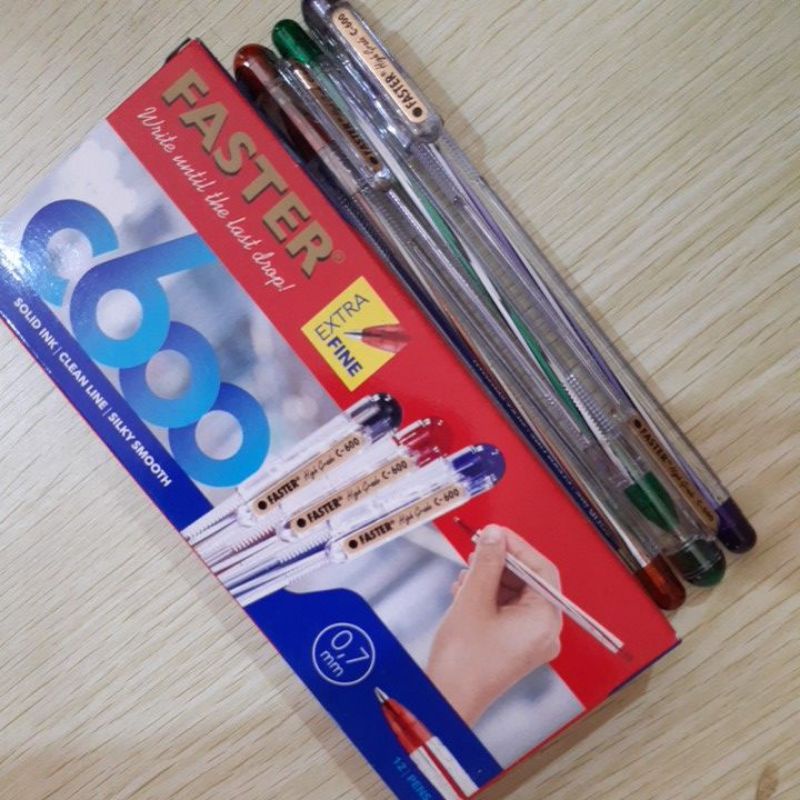 

Pulpen Bolpoint Faster C600 0.7 Warna Hitam (per pcs)