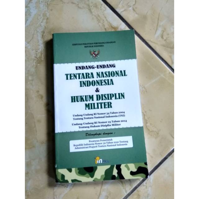 Buku UU TNI