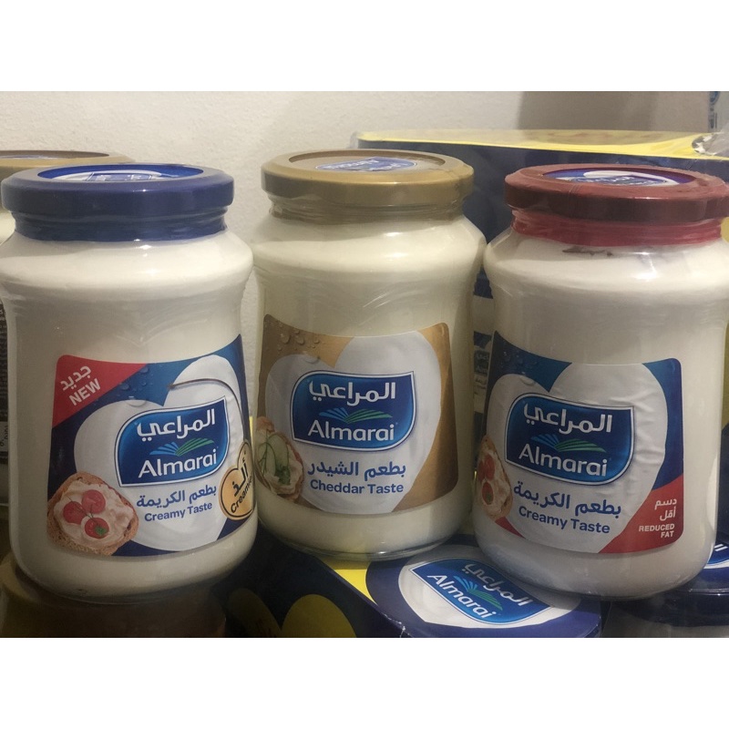 

almarai cheddar cheese/cream cheese 500gr (expiry ada di deskripsi)