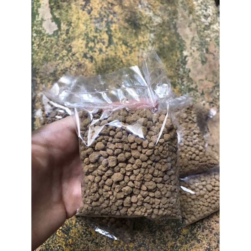 Media Tanam Akadama 100 gr