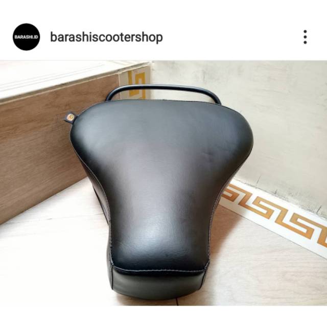 Jok vespa super sprint vbb merk MG original rangka per