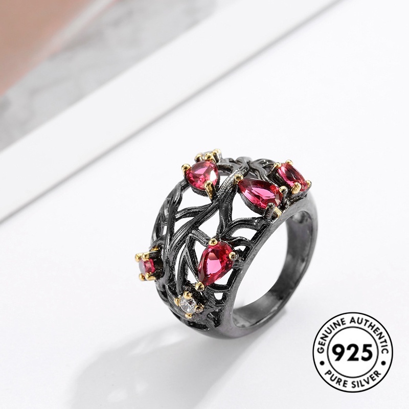 Cincin Silver S925 Bentuk Tetesan Air Aksen Ruby Warna Hitam