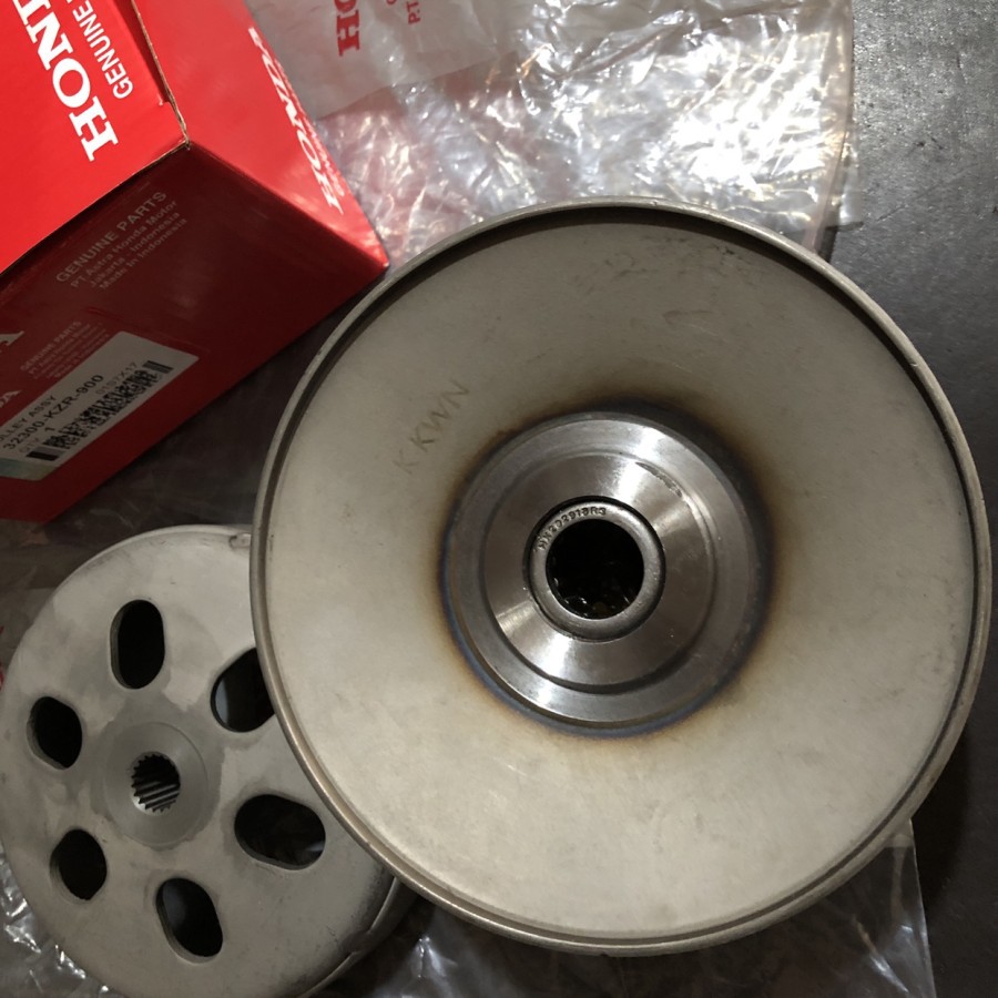 Pully Poli Puli Polly Pulley Assy Kopling Honda Vario 125 FI F1 KZR