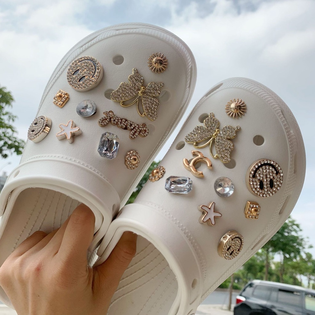 Crocs Jibbitz Aksesoris Gesper Sepatu Bentuk Kupu-Kupu Untuk Pria Dan Wanita Charms