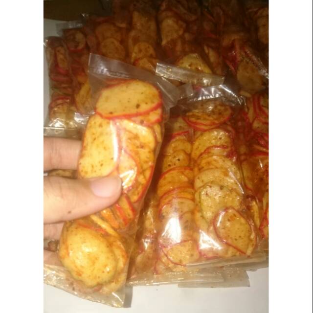 

Kerupuk seblak Hot / kerupuk setan / kerupuk jablay