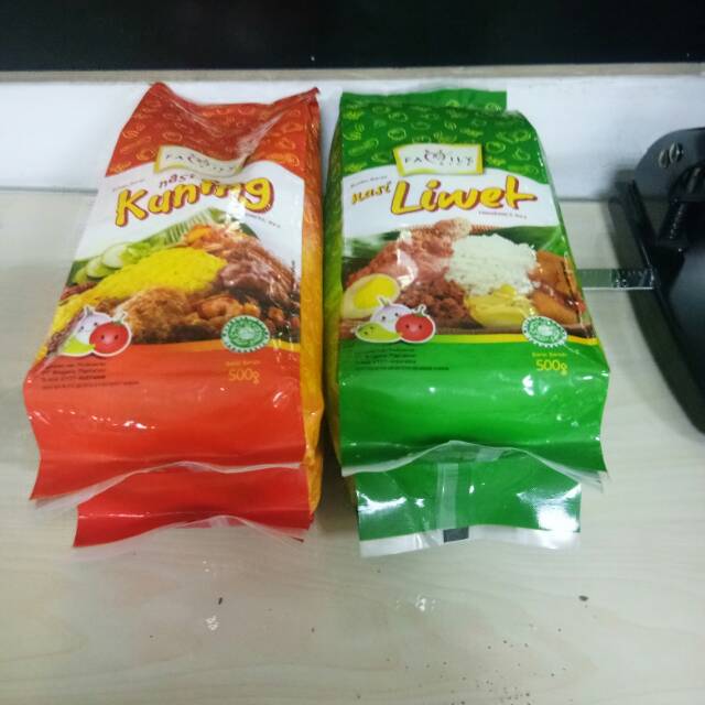 

Nasi Liwet, berat 500 gram